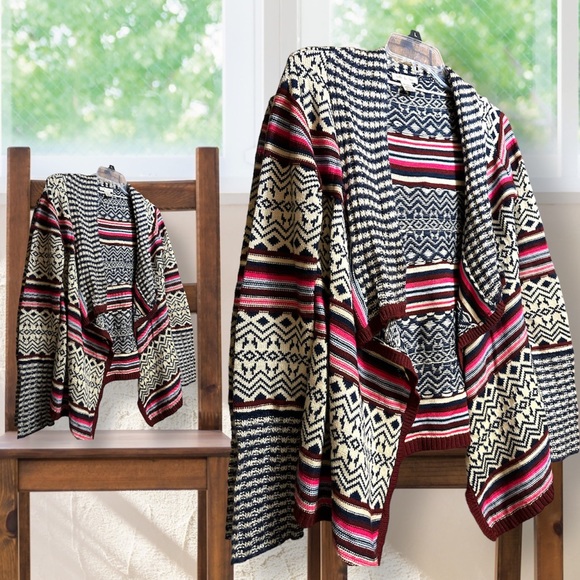 Cardigan - Picture 3 of 5